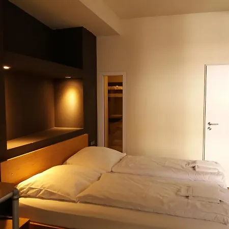 Five Elements & Capsules