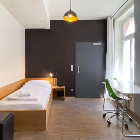 Five Elements & Capsules Kapszulahotel Lipcse