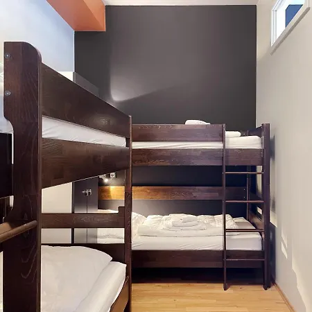 Five Elements & Capsules *