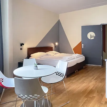 Five Elements & Capsules Kapszulahotel Lipcse