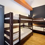 Five Elements & Capsules Hostel Lipsko