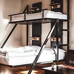 Five Elements & Capsules Hostel