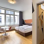 Hostel Five Elements & Capsules *