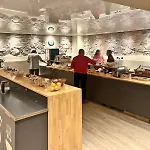 Five Elements & Capsules Hostel Lipsko