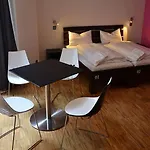 Hostel Five Elements & Capsules
