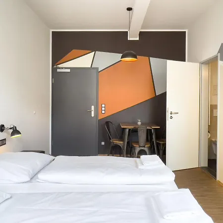 Five Elements & Capsules Hostel Leipzig