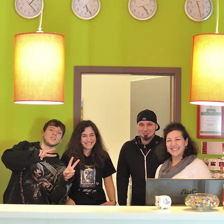 Hostel Five Elements & Capsules *