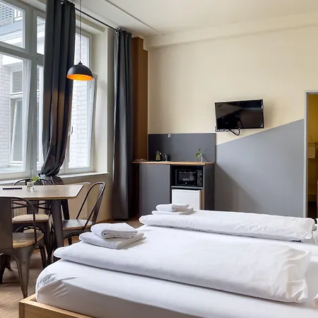 Five Elements & Capsules *