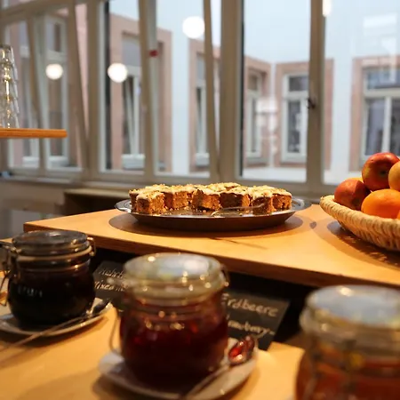 Five Elements Hostel