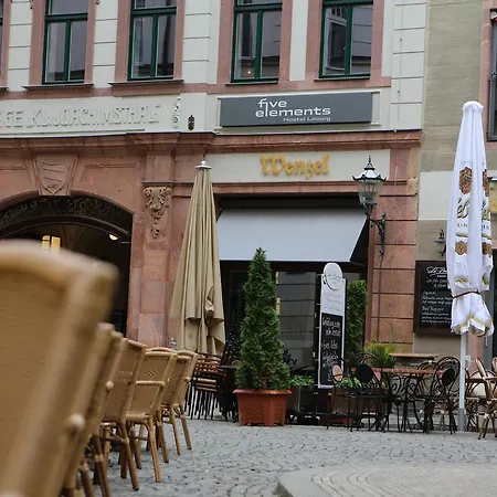 Five Elements & Capsules