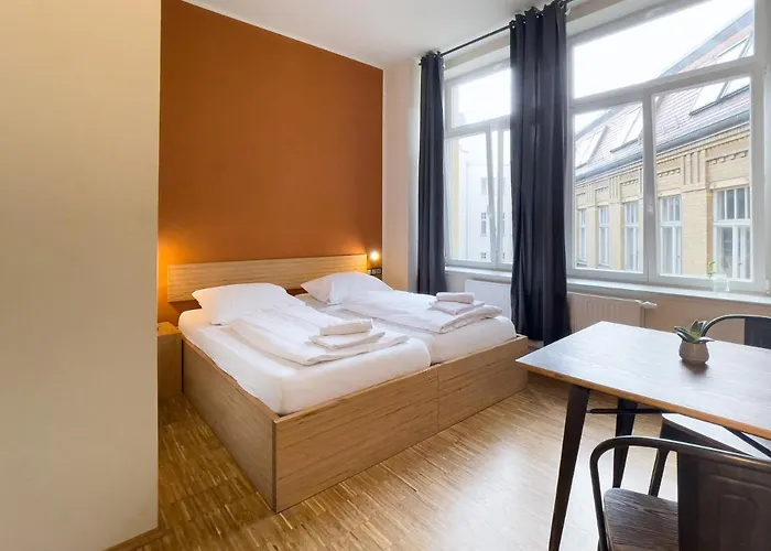 Five Elements & Capsules