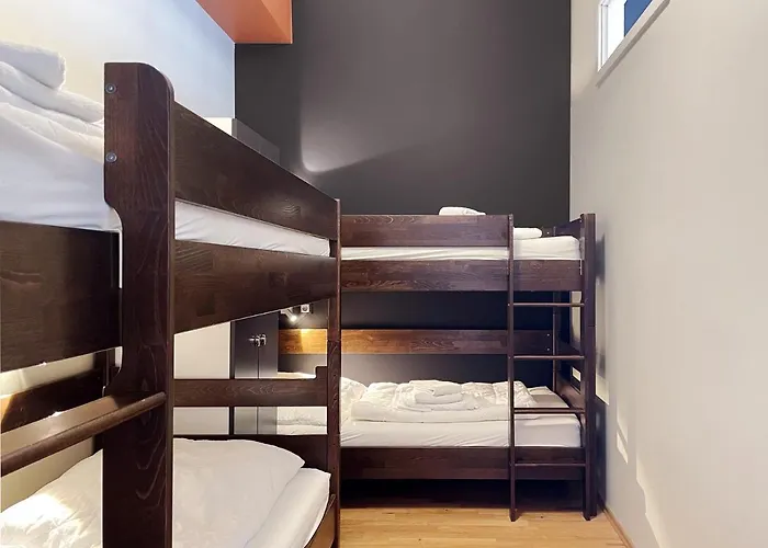 Five Elements & Capsules *