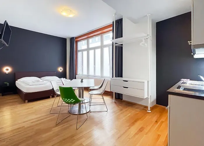 Ostello Five Elements & Capsules *