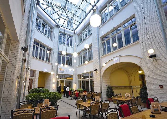 Hostel Five Elements & Capsules Leipzig