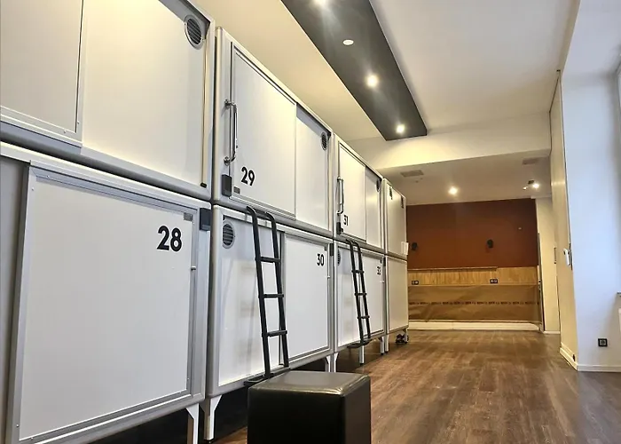 Five Elements & Capsules * Leipzig