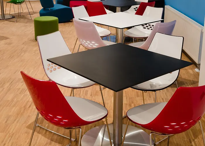 Хостел Five Elements & Capsules