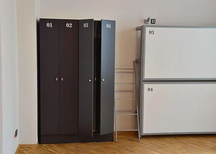 Five Elements & Capsules Hostel